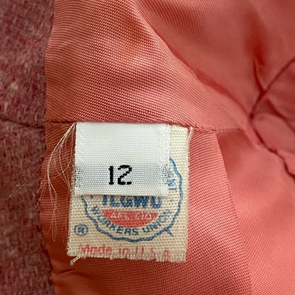 🌹Beautiful Rose coloured Vintage blazer and skirt set - Picture 13 of 13